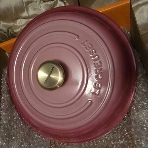 Le Creuset Berry Braiser 3.5 Qt